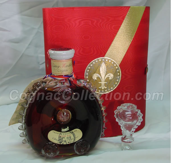 Saint Louis France Remy Martin Hand Made Crystal Decanter Red Leather  Mirrored Case